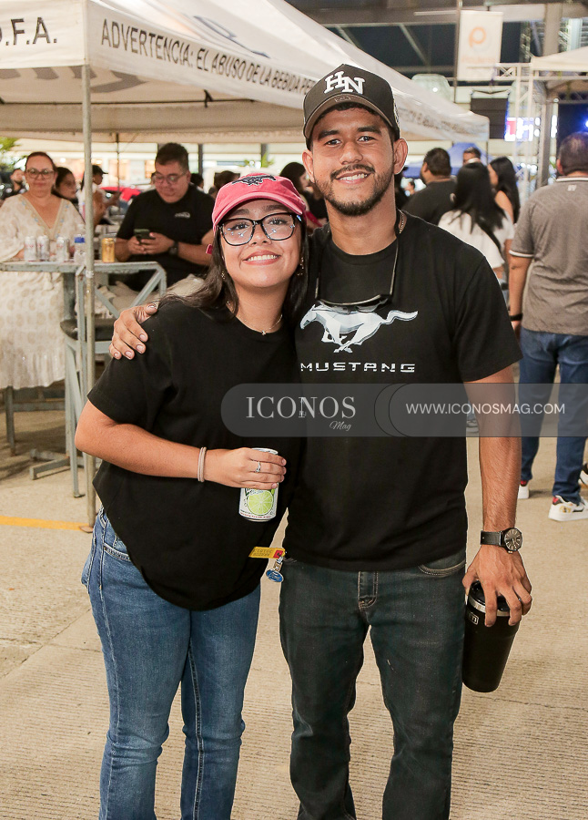 mustang fest mega plaza palenque