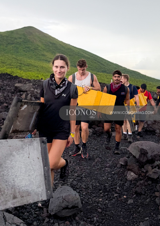 sandbording en cerro negro nicaragua
