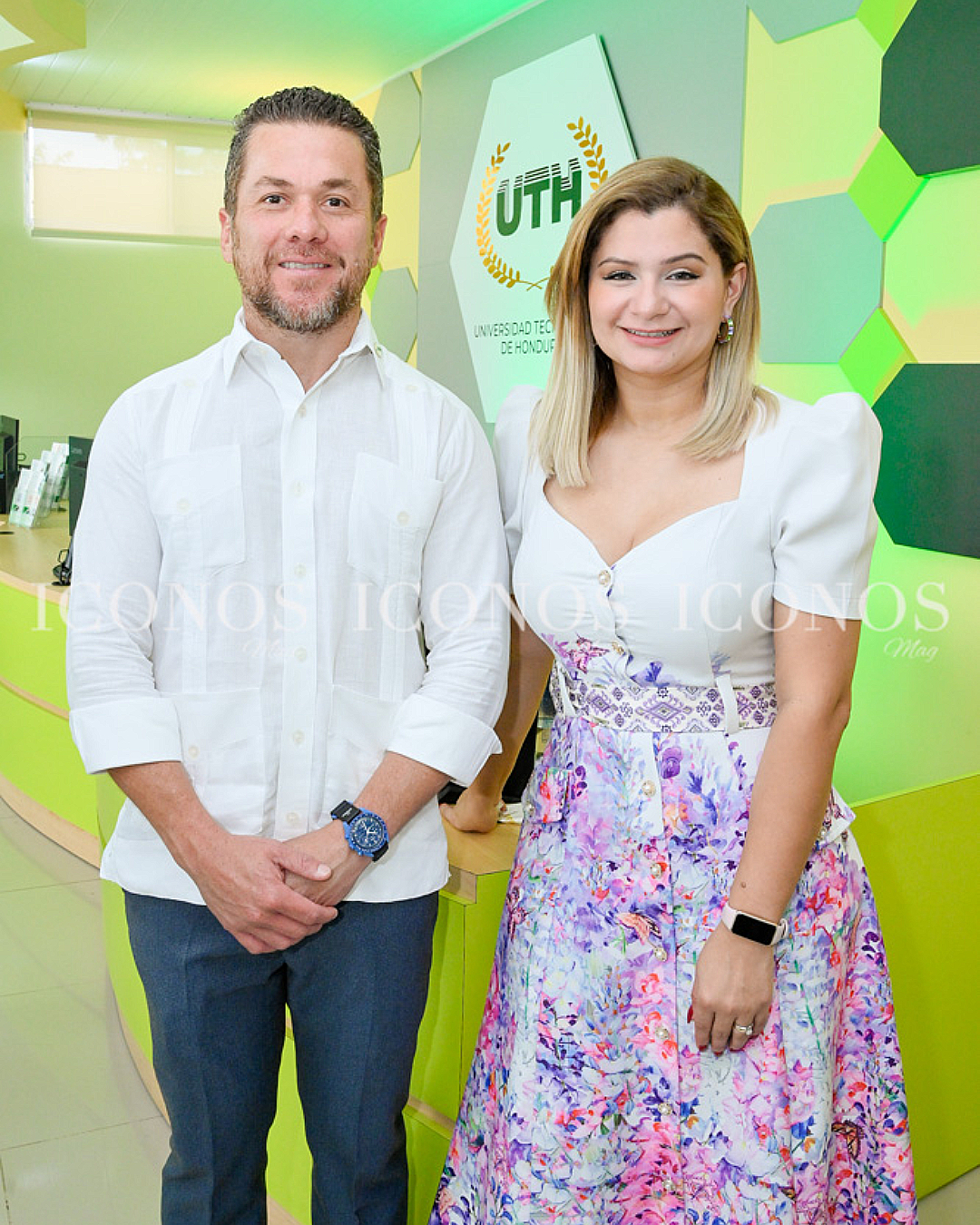 uth entre las mejores universidades de america latiba