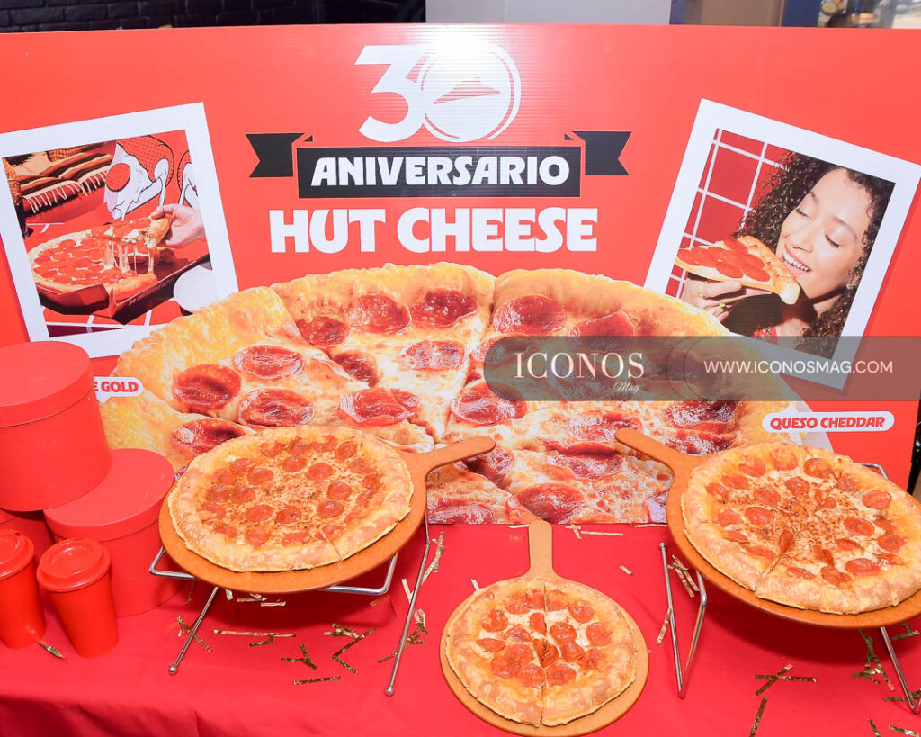 aniversario hut cheese pizza hut honduras