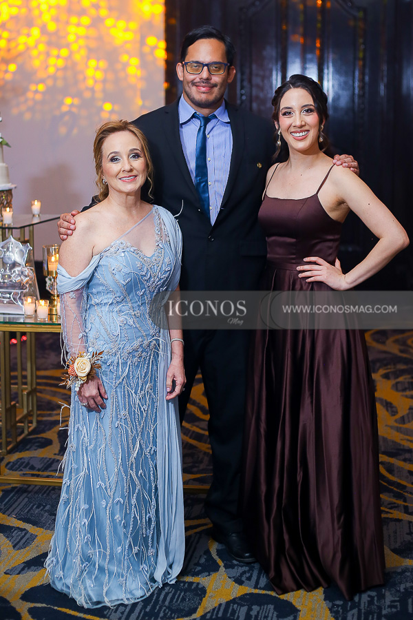 Boda Ana Gissel Duron y Sergio Eduardo Castillo y chejo