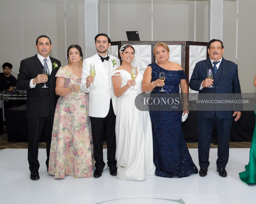 boda yirian dayary alvarado garcia y gerardo andres castillo martinez