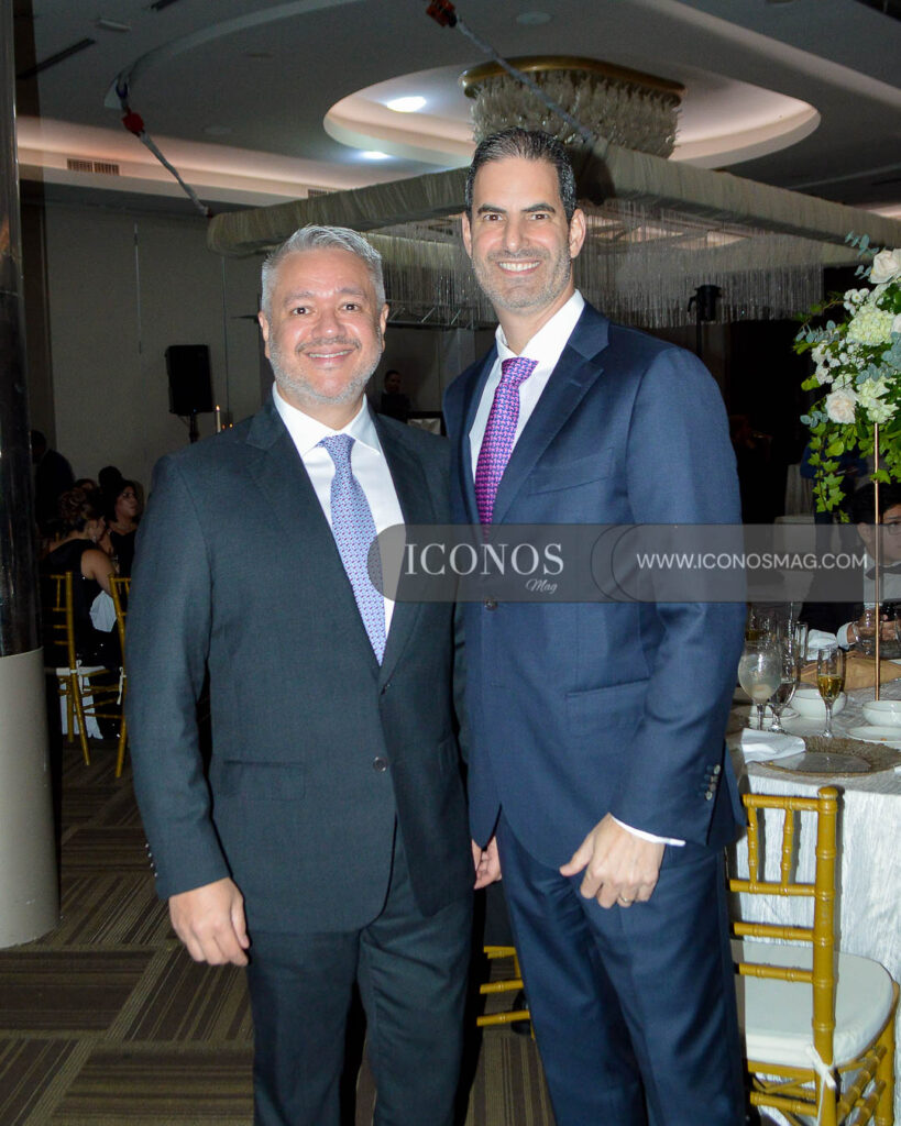 boda yirian dayary alvarado garcia y gerardo andres castillo martinez