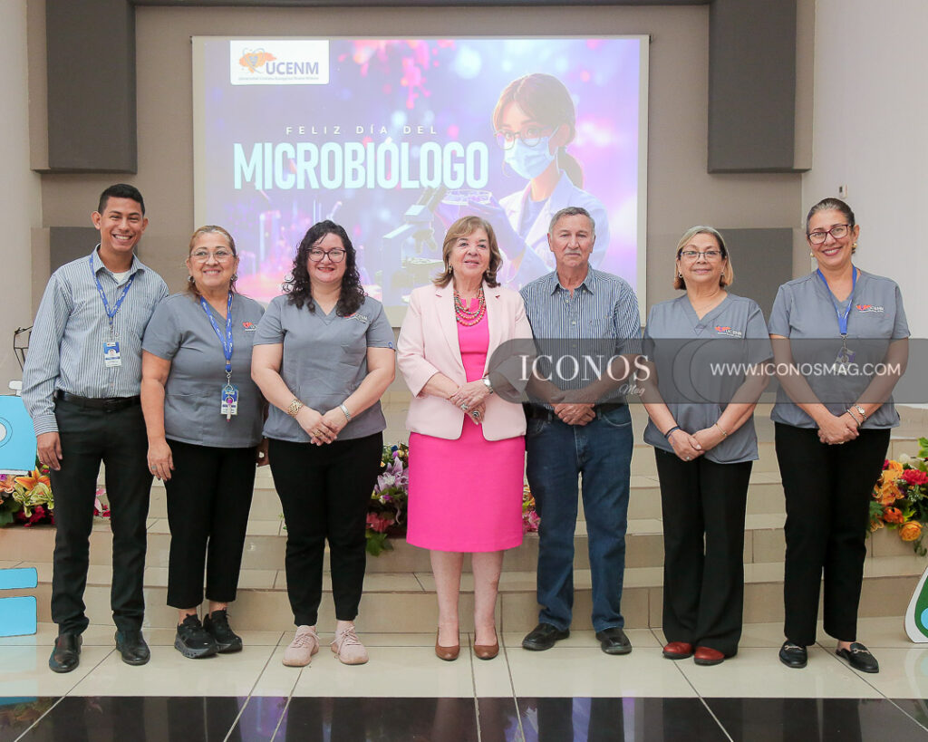 celebracion dia microbiologo by ucenm honduras