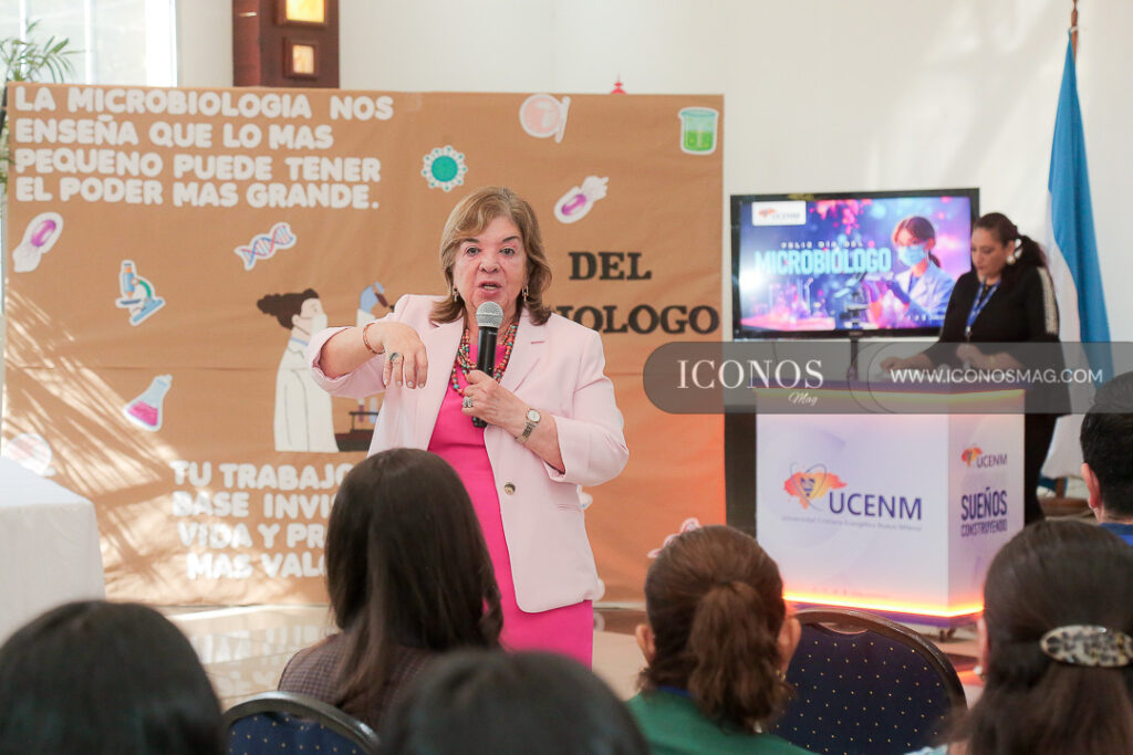 celebracion dia microbiologo by ucenm honduras