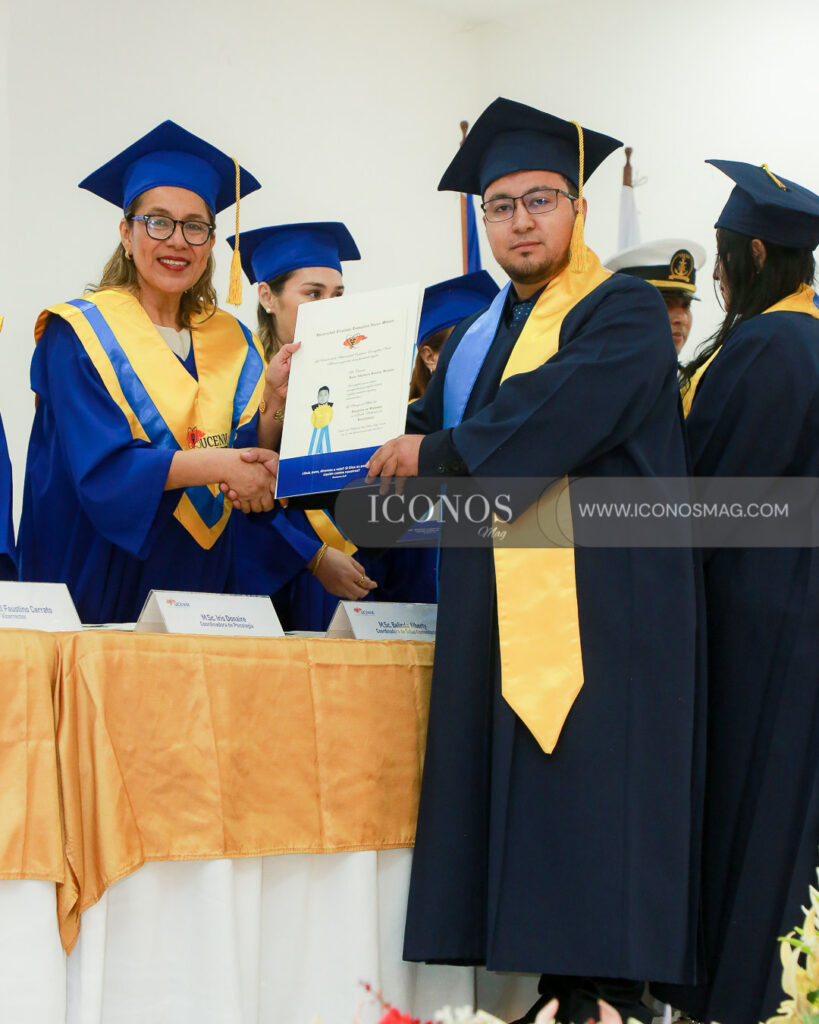 centesima decima cuarta graduacion by ucenm honduras