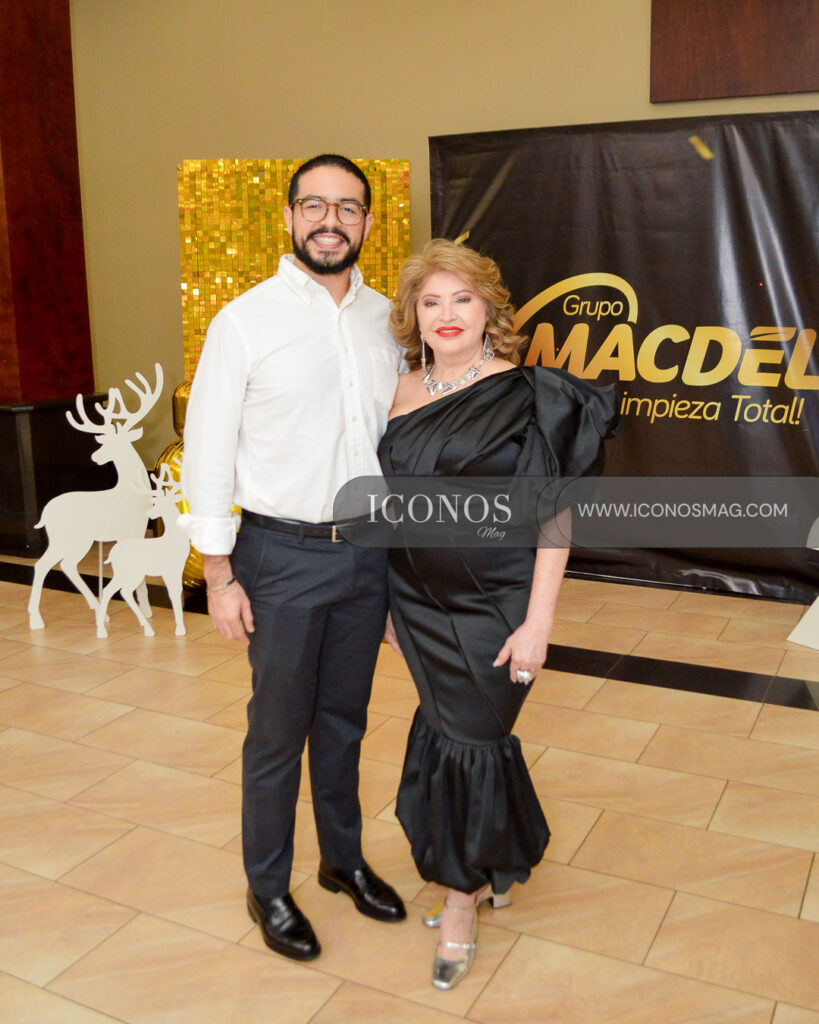 fiesta navidena grupo macdel honduras