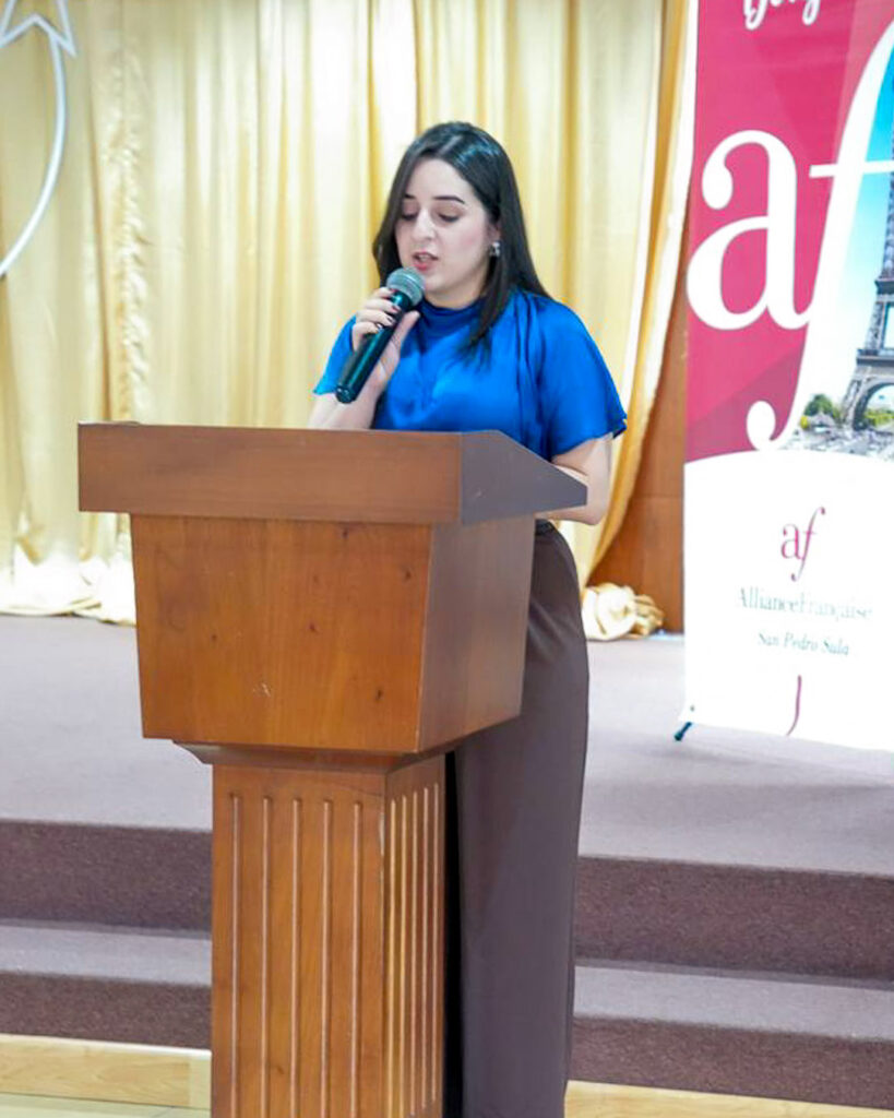 firma convenio la salle y alianza francesa san pedro sula