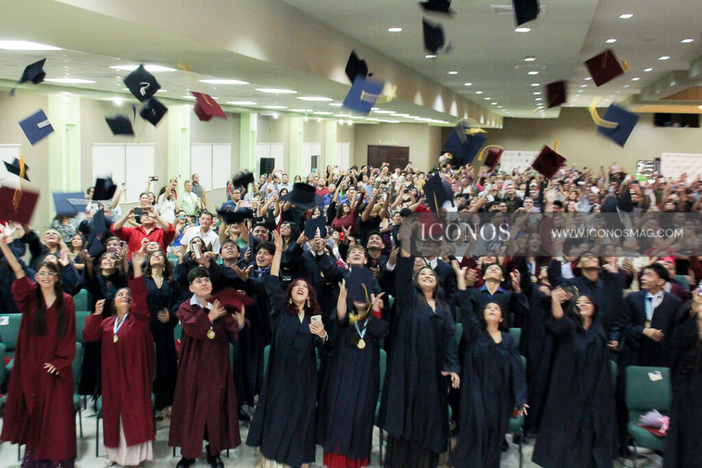 graduacion iberoamericana bilingual school