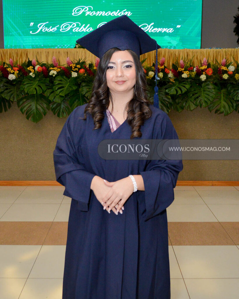 graduacion iberoamericana bilingual school