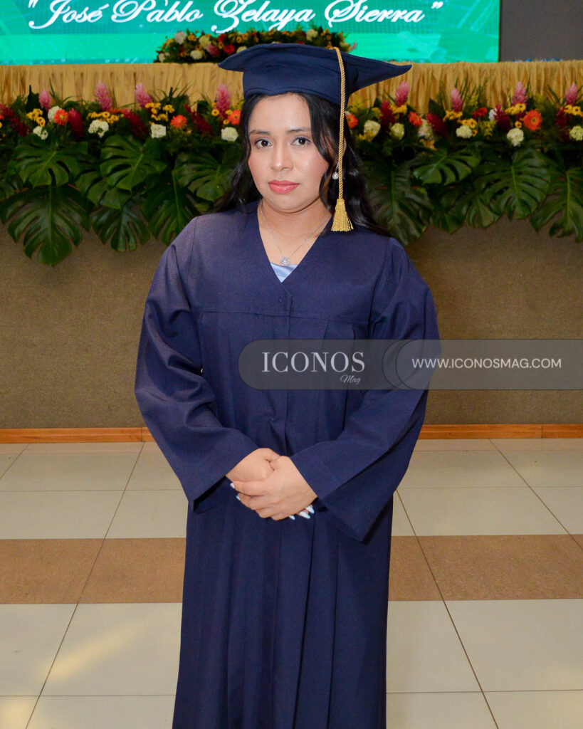 graduacion iberoamericana bilingual school