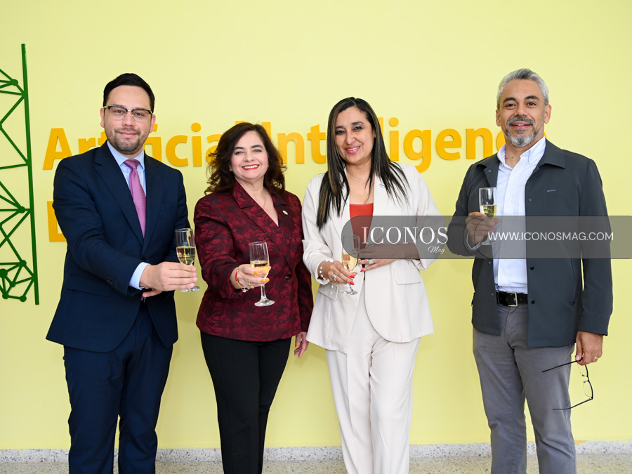 inauguracion ia center uth honduras