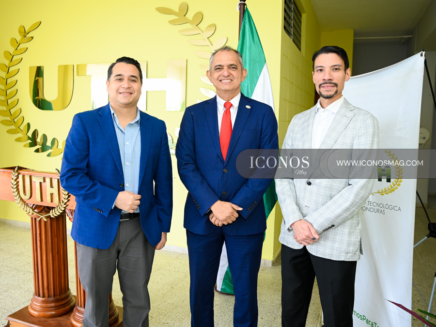 inauguracion ia center uth honduras