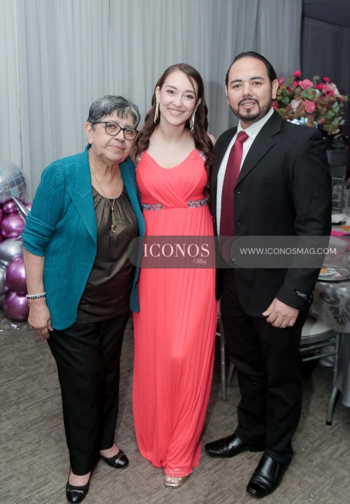 quince anos camila valeria paredes hernadez