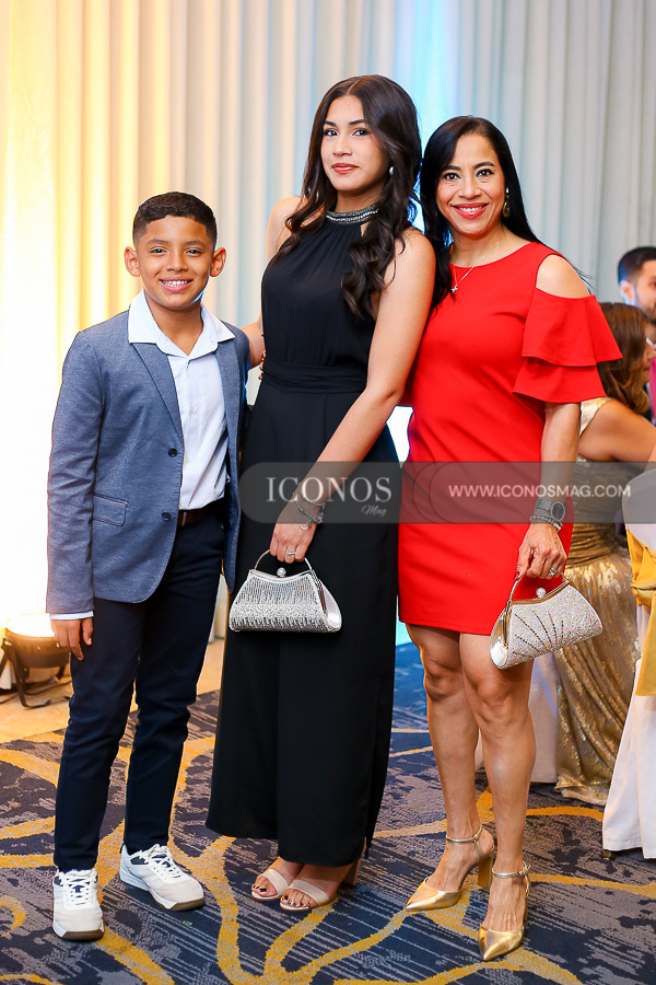 quince anos gretzel alessandra flores mahoudeau