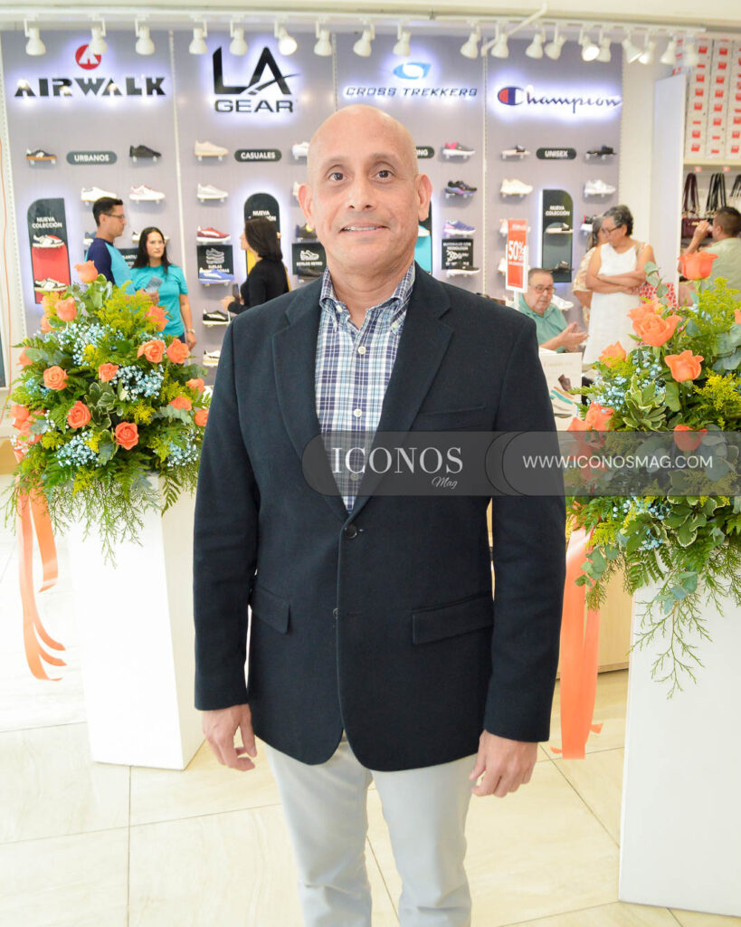 reinauguracion payless by mega mall honduras