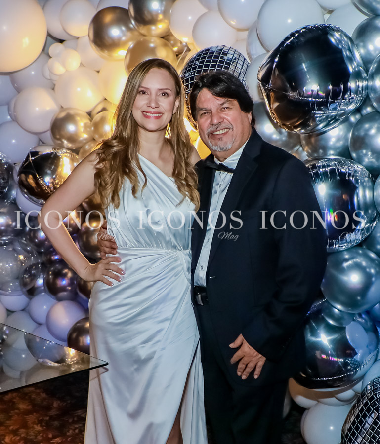 Fiesta quince anos Princess Alvarado Osorto