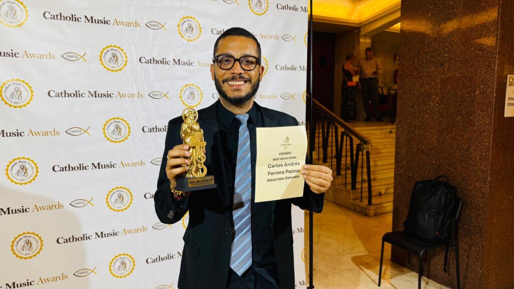 Personajes Honduras 2025 ICONOS Mag