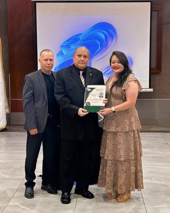 PORTADA Reconocimiento Carlos Muoz Mazzoni