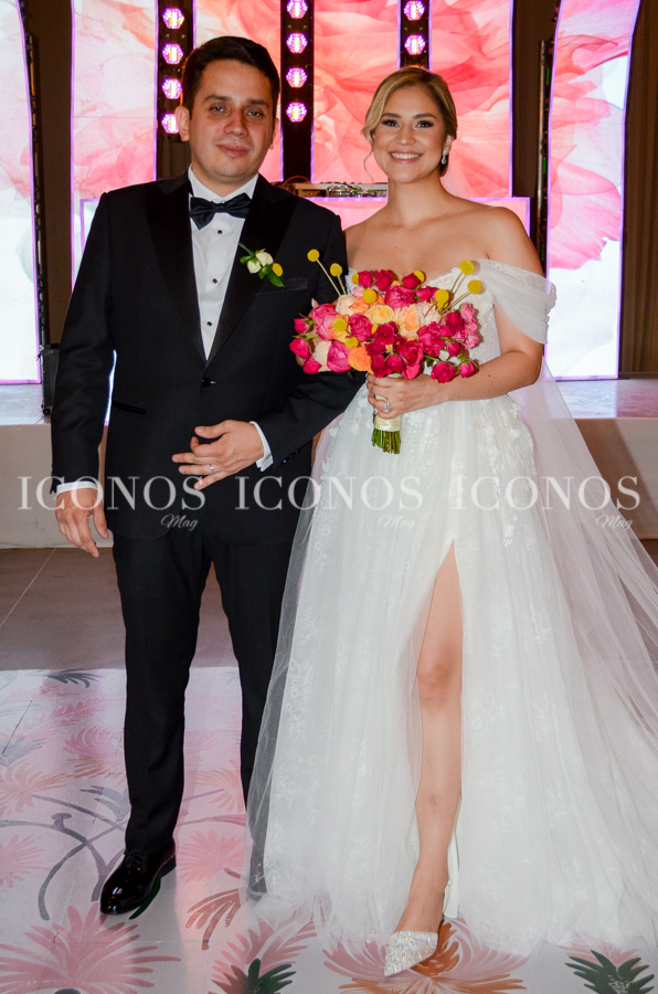 boda andrea francelia garcia ruiz y jose ramon obando hernandez
