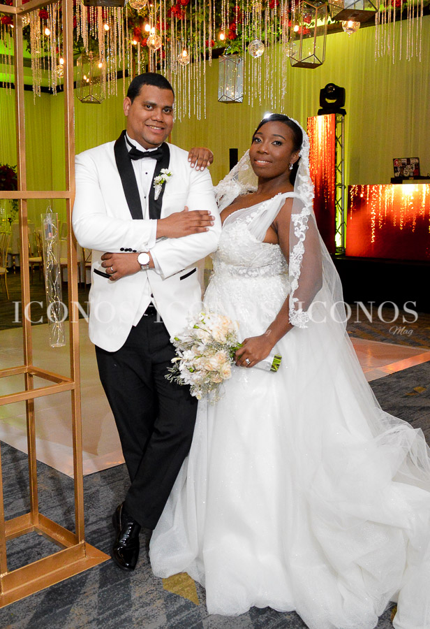 Bodas del año 2025 Honduras ICONOS Mag