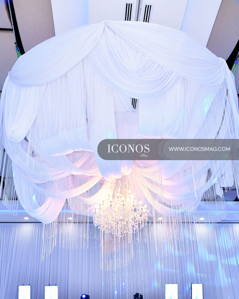 christmas la reina de hielo y el cazador by uth honduras