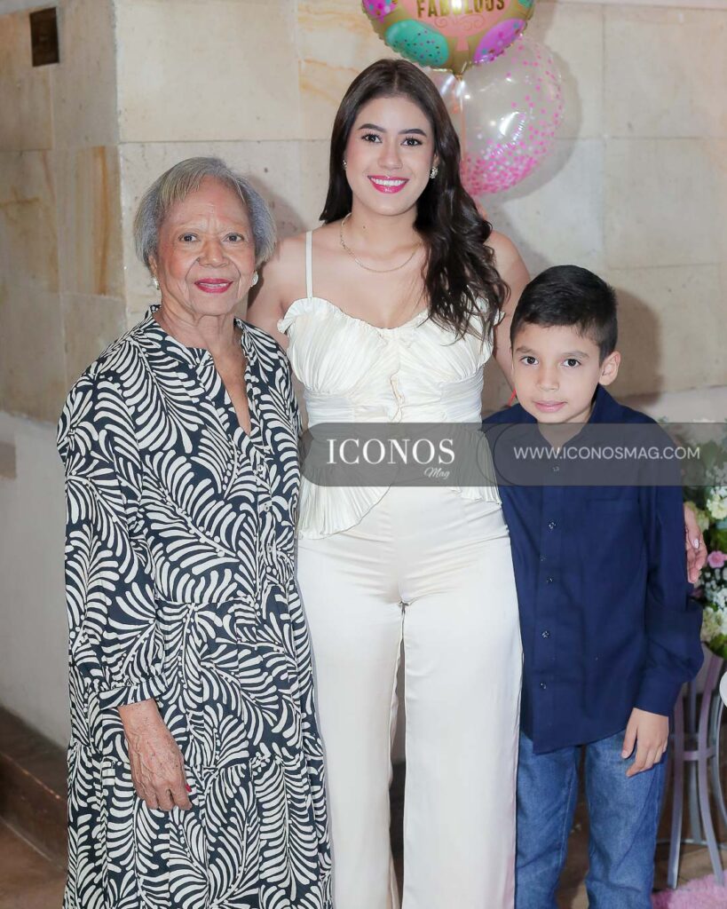 cumpleaos cinthia sabillon thompson