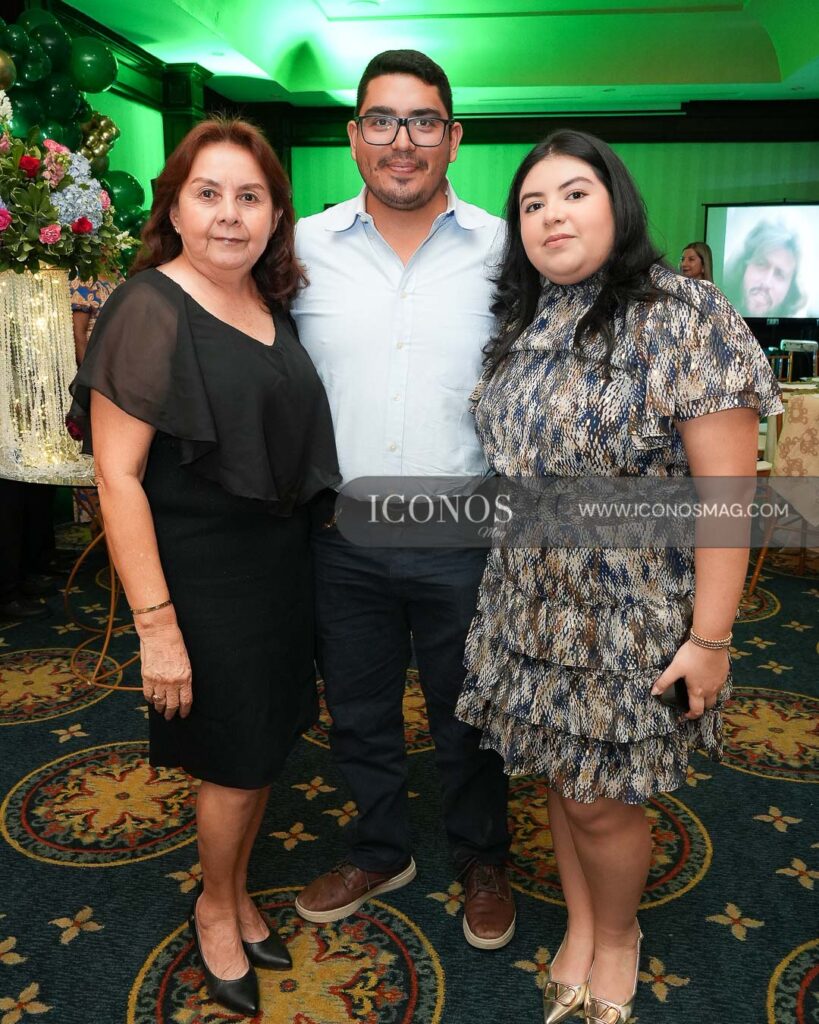 cumpleanos sonia isabel gomez iraheta