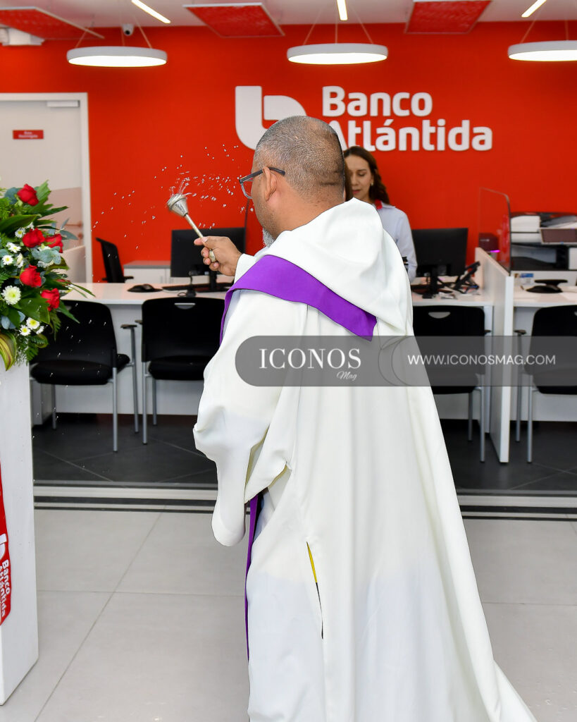 inauguracion agencia plaza doral banco atlantida honduras