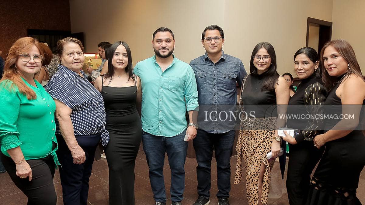 PRIMERA PARTE La presentación <em>El Cascanueces y los reinos en movimiento</em> 2025 <em>by</em> Centro Sampedrano de Enseñanza Artística <em>Censea</em> Honduras