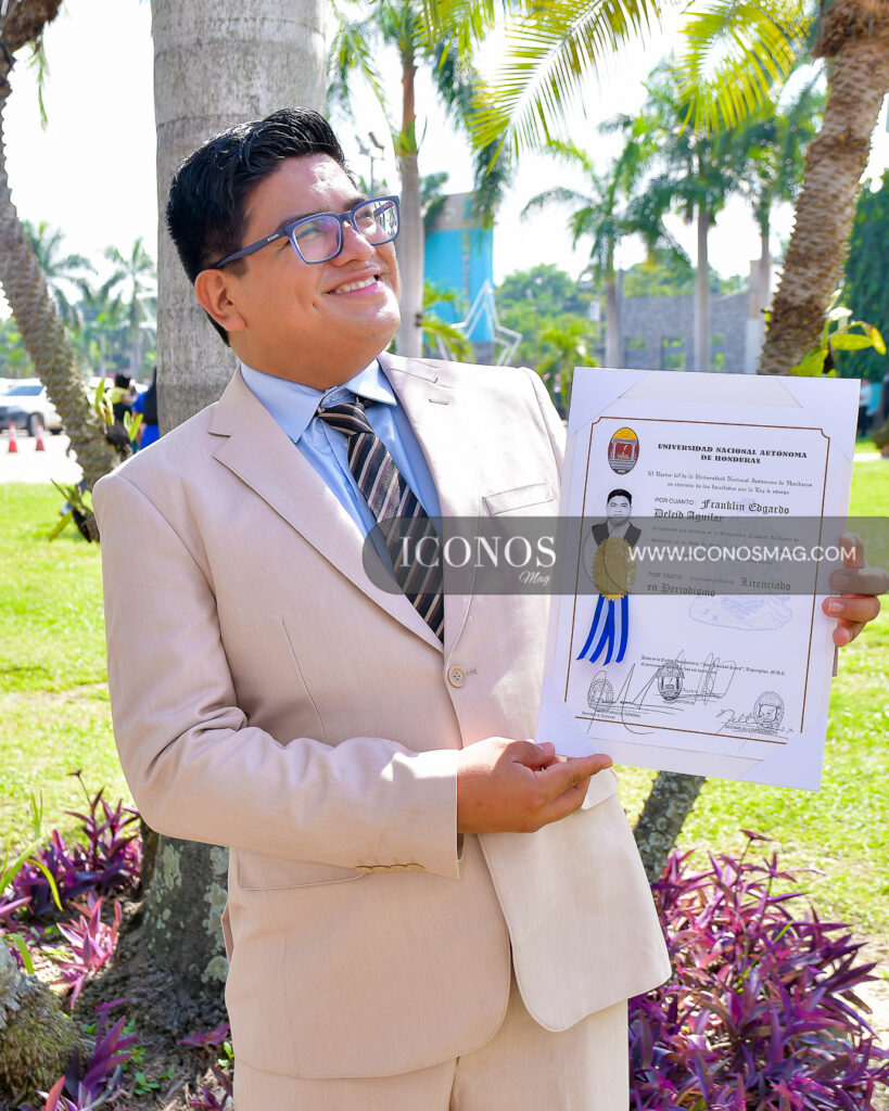 Periodista Franklin Edgardo Delcid Aguilar