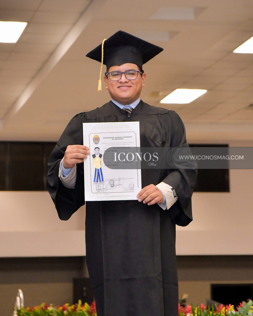 Periodista Franklin Edgardo Delcid Aguilar