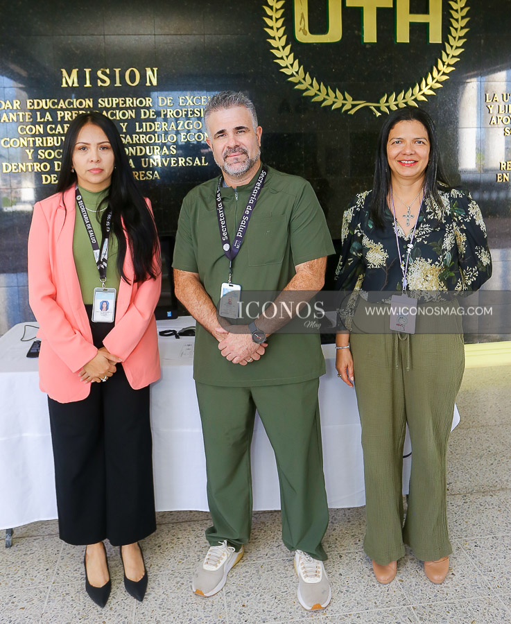 donacion computadoras uth