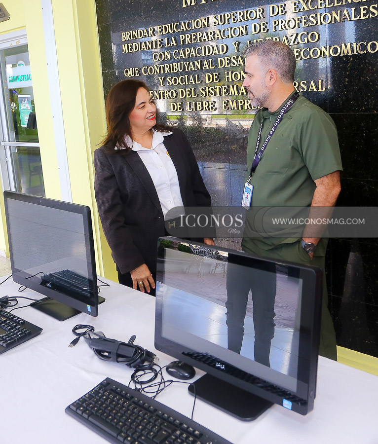 donacion computadoras uth