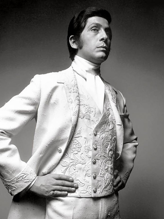 fallece valentino garavani