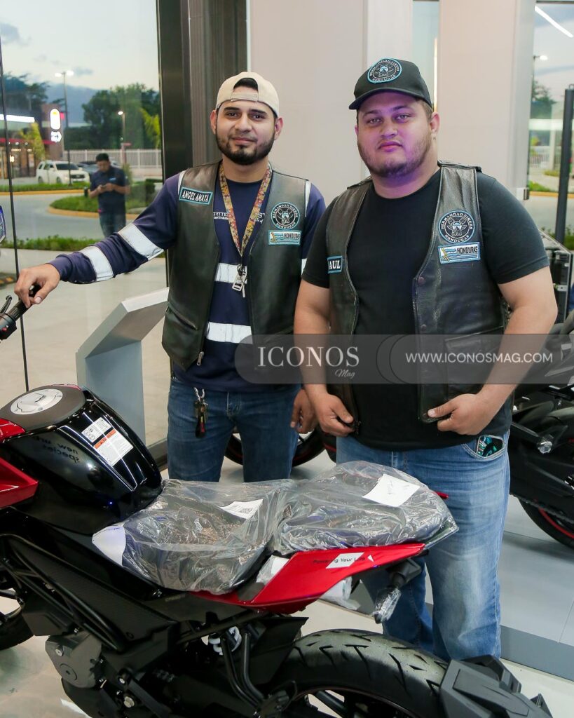 inaguracion cf moto town center honduras