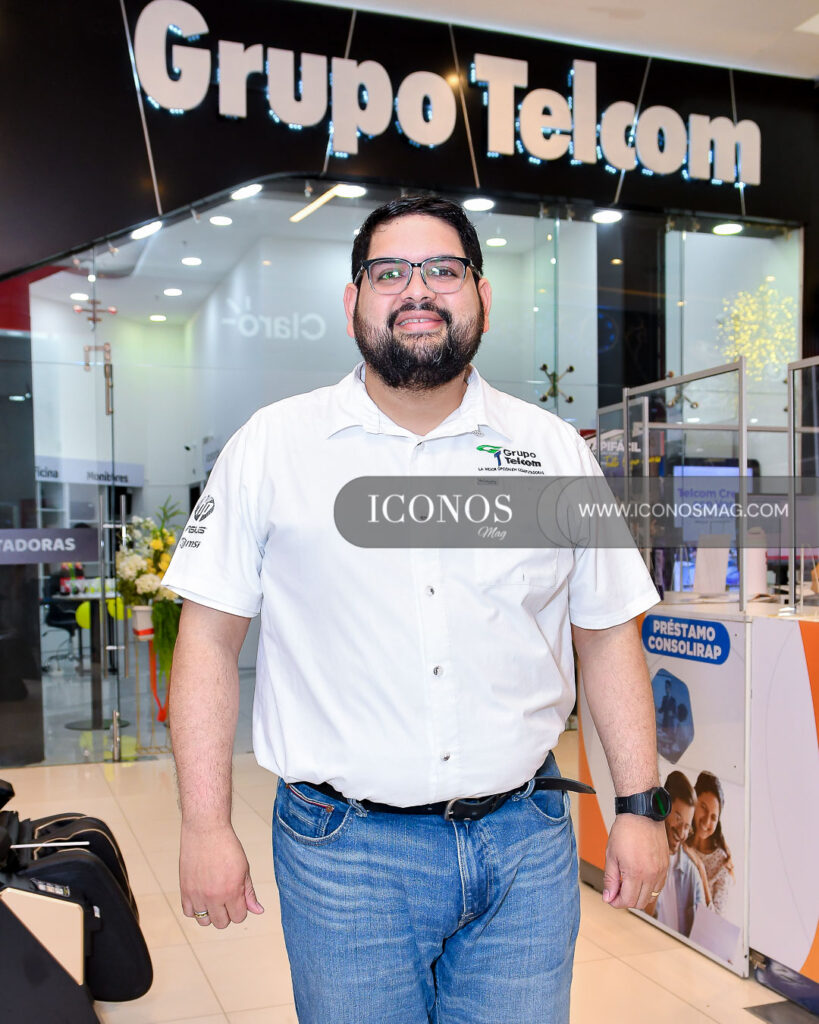 inauguracion grupo telcom by maga mall honduras