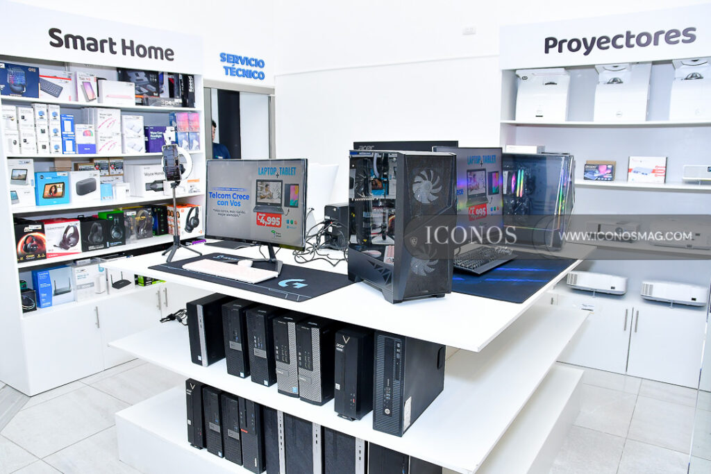 inauguracion grupo telcom by maga mall honduras