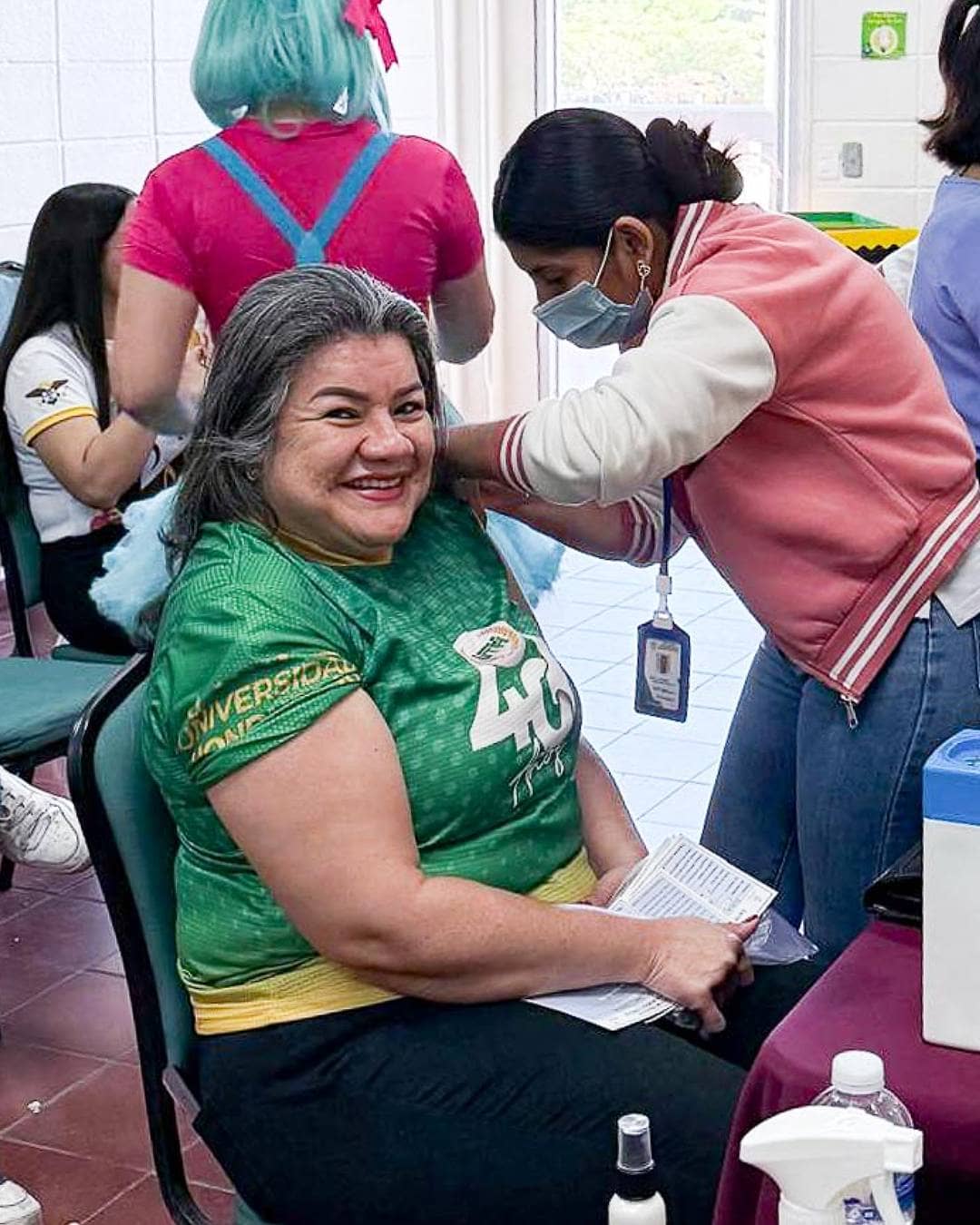 portada vacunacion uth