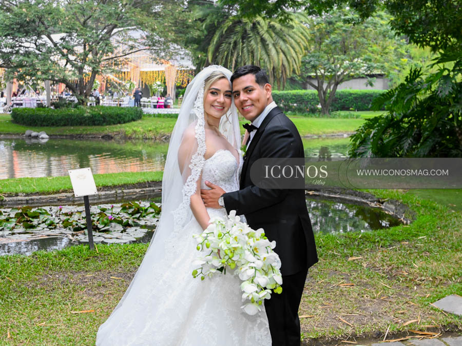 posado boda claudia rebeca figueroa Munoz y jasson omar hercules amaya parte