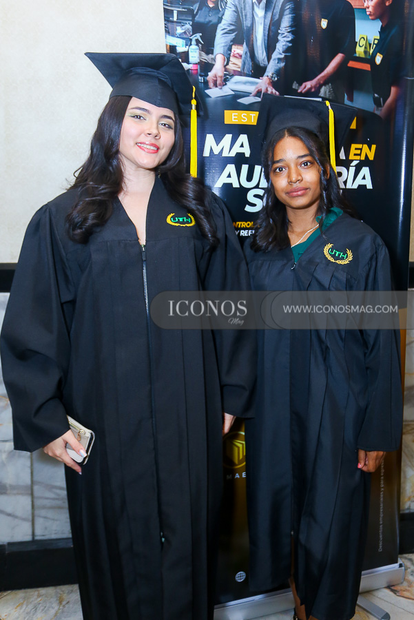 primera graduacion uth tegucigalpa UTH ENERO