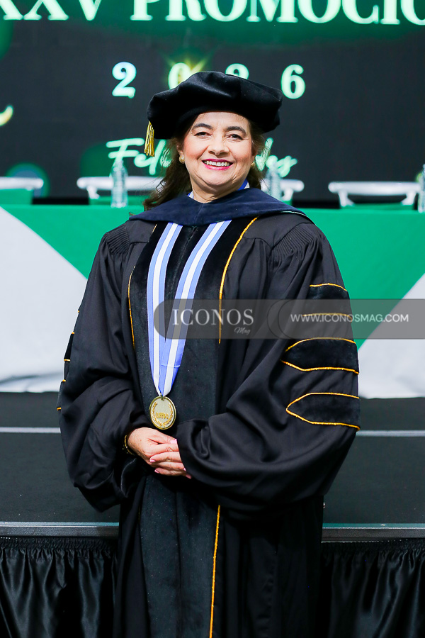 primera graduacion uth tegucigalpa UTH ENERO