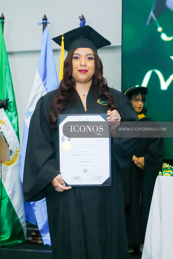 primera graduacion uth tegucigalpa UTH ENERO