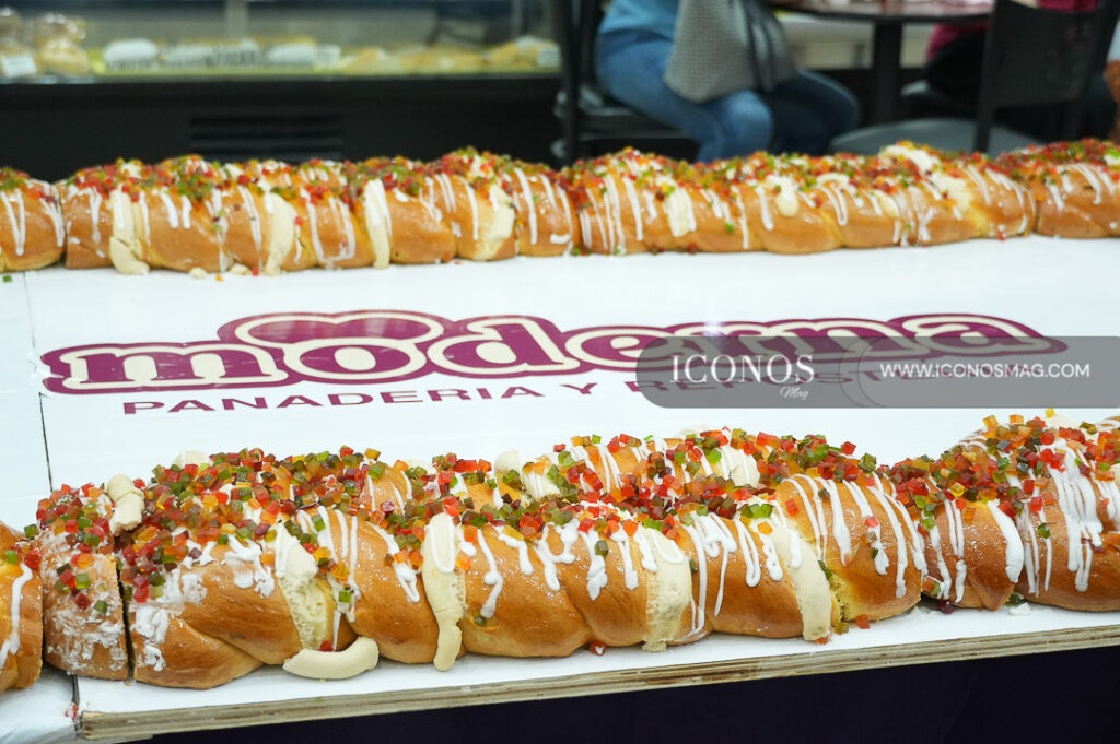 rosca de reyes by panaderia moderna honduras