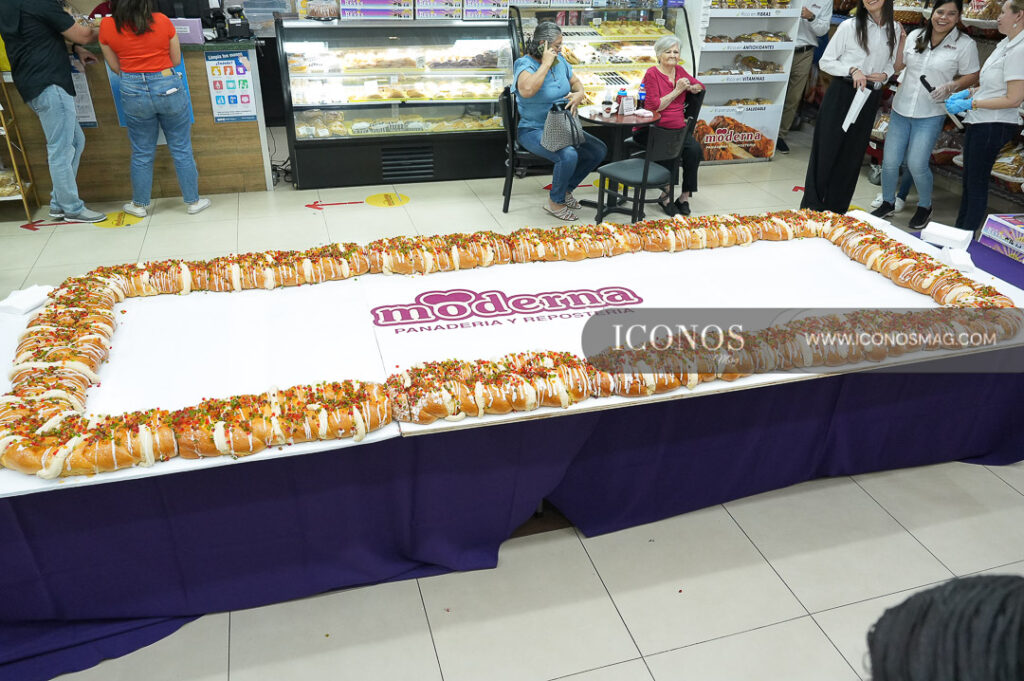 rosca de reyes by panaderia moderna honduras