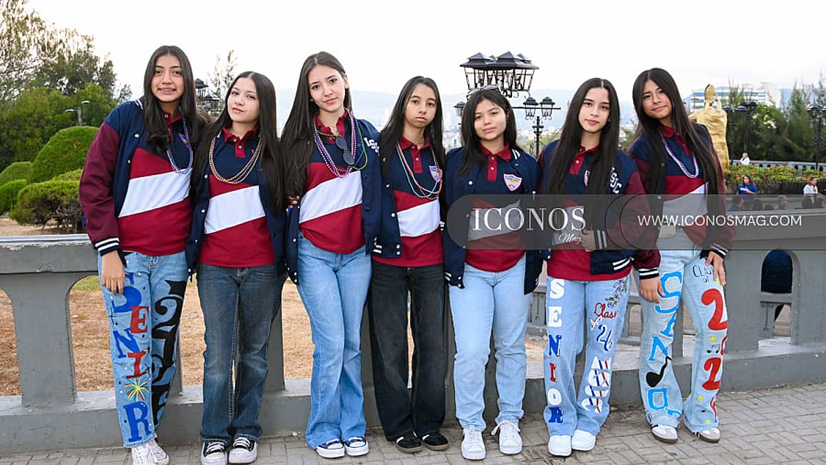 TERCERA PARTE La entrada de los <em>Seniors SJdC 2026 by San José del Carmen</em>