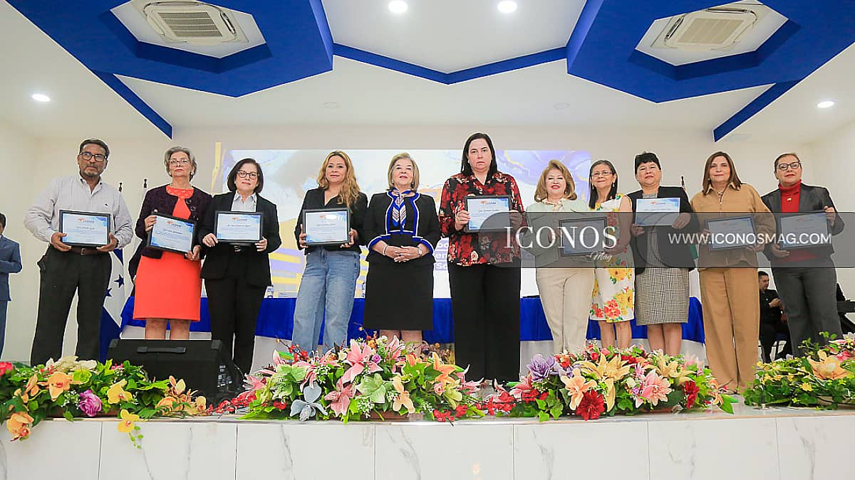PRIMERA PARTE El lanzamiento de la carrera de microbiología clínica y gerencia de laboratorios e inauguración del centro práctico de ciencias de la salud 2026 <em>by UCENM</em> Honduras