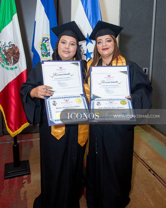 PORTADA Primera graduacion by Washington Academy El Salvador