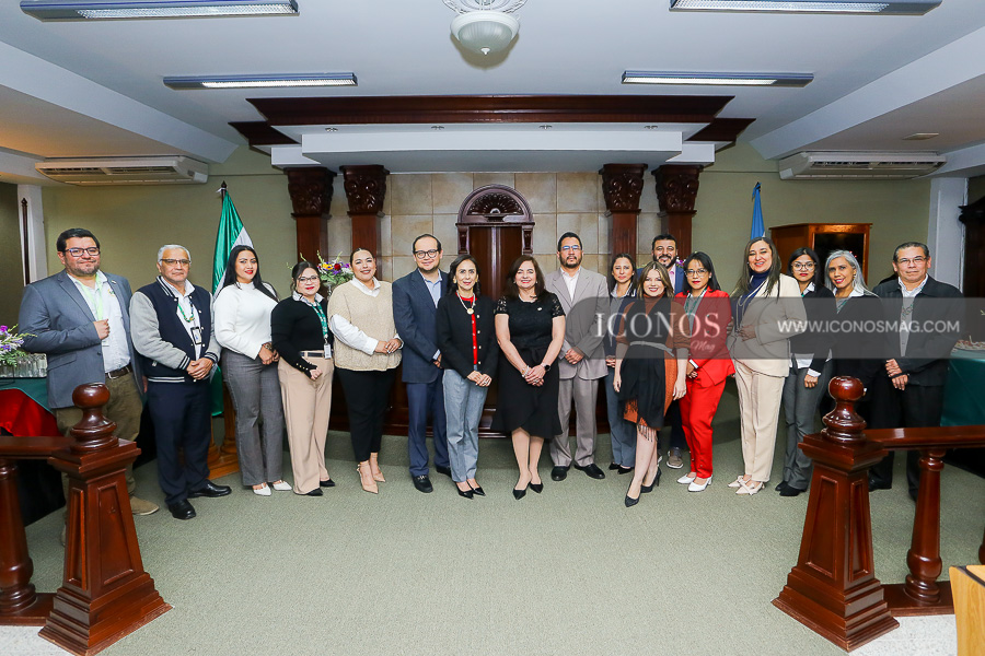 alianza uth y claro honduras