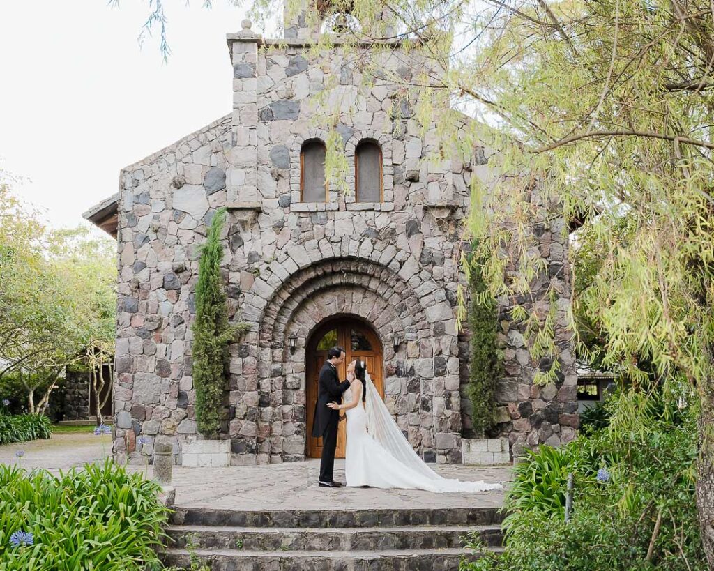 boda daniela montserrat cueva iglesias y christian karin funes dubon quito ecuador